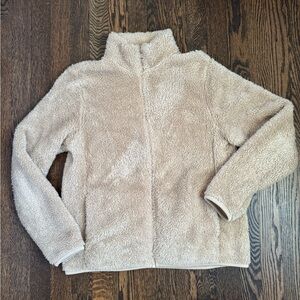 Uniqlo Fluffy Yarn Fleece Jacket